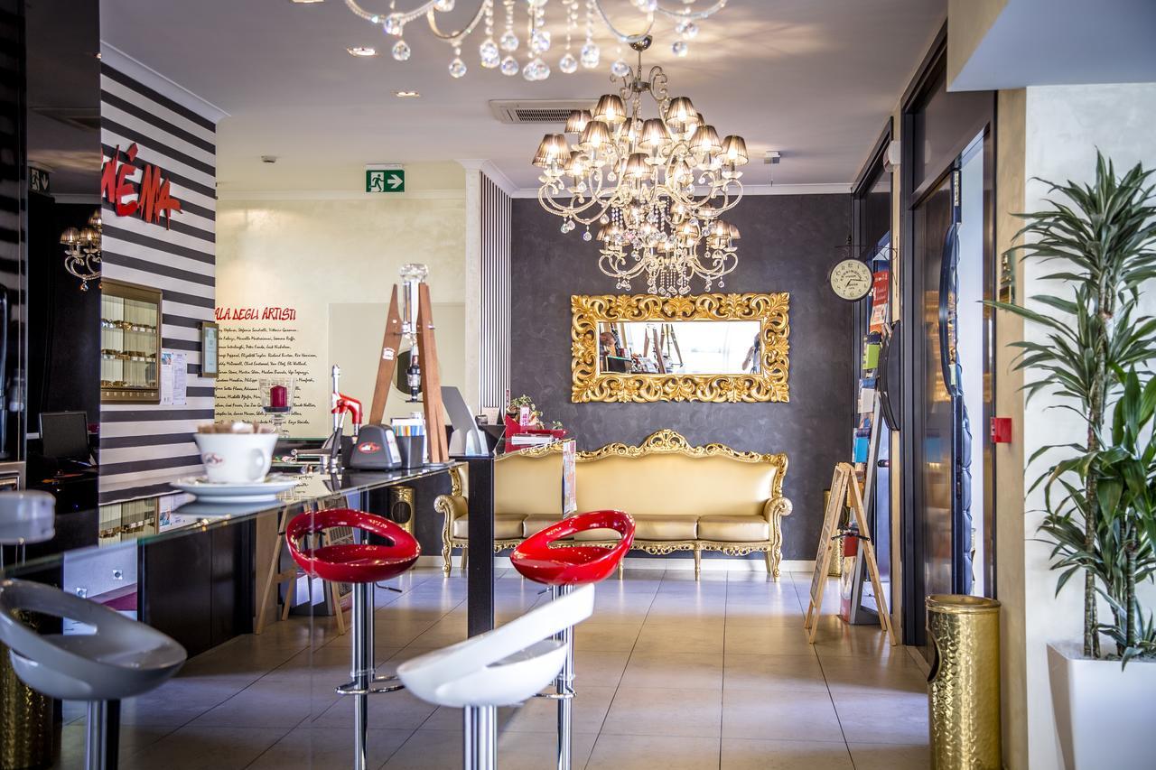 Hotel Le Cinema Gatteo a Mare Luaran gambar